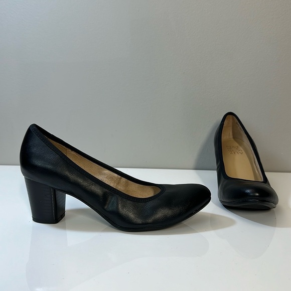 Naturalizer Naomi Black Smooth Pump Size 6.5 - Picture 1 of 14